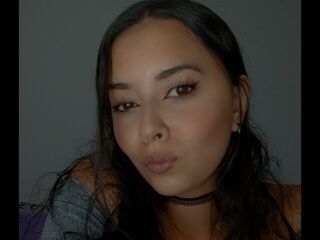 KimiiLopez