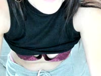 Hi I am a single mom looking for some fun. What about you?