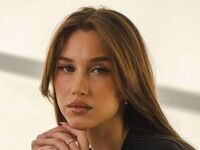 hot chat room AmelinaBrauberg