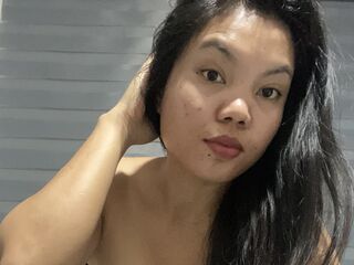 camgirl chat room AranyaMax