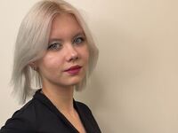 naughty cam girl masturbating with dildo LindsayMcirvin