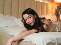 camwhore masturbating with sextoy PollyGlen