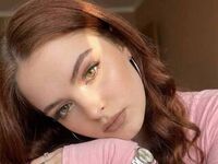 naked camgirl picture RomanaPittsinger