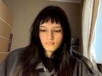 cam girl playing with dildo SusieTrojak