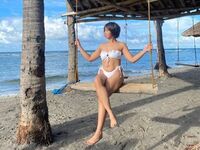 naked cam girl masturbating with vibrator AickaChan