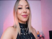 camgirl masturbating with dildo ArishaTorres