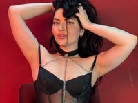 camslut showing pussy KiraBills