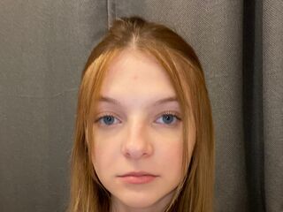 free cybersex LuciMayala