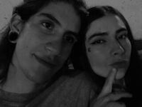 live sex cam RavenAndLogan