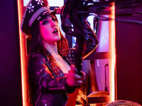 domina fetish sex webcam CleodoraNoir