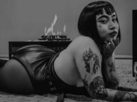 bdsm camgirl webcam JessYves