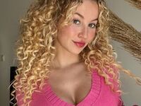 girl spanking cam KarolinaRomero