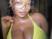 live bdsm camgirl MakyDina