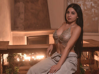 naughty camwhore AishaObsession