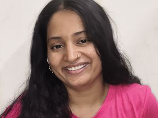 babe web cam AkanshaChaudary