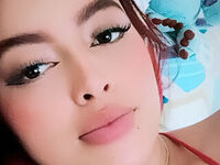 naked webcam girl photo AlaiaAlvarez