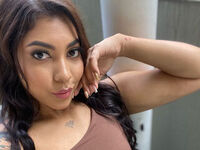 beautiful camgirl AlexandraAniston