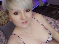 naughty cam girl masturbating with dildo AlexsisSmith