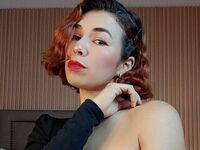 naked cam girl AmaraScarlet