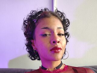 nude web cam AmaranthaPiere