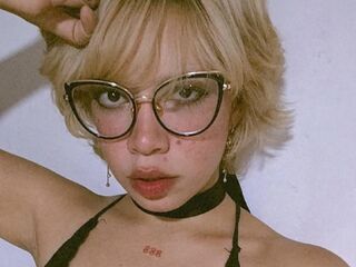 livecam sex AmelieMari