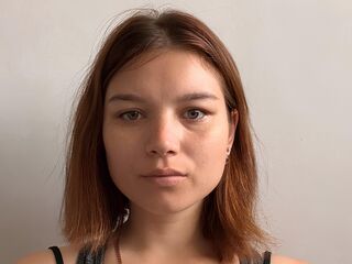 free nude web cam AndreThreat