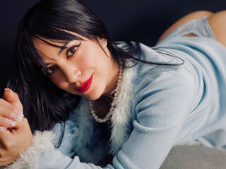 free chatroom AnnalisseJade