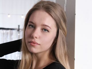 adultcam AnnetteMajid