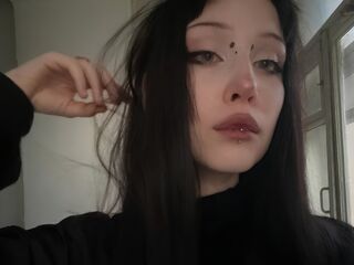 nude webcamgirl pic AriAmane