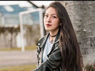 camslut topless AuroriaSforzah
