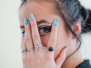 camwhore fingering pussy BRIANNASR