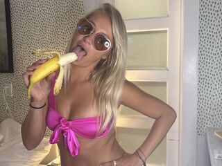 hot chat room BeachBarby