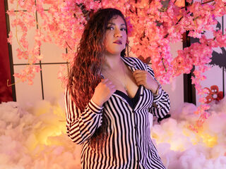 camwhore masturbating with vibrator BelindaSeat