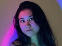 jasmin webcam model BellaBibo