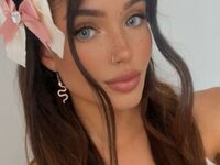 cam whore live BellaSophiaSky