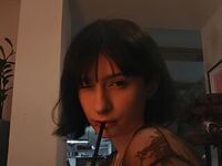 chatroom cam BereniceDwight