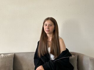 naked camgirl gallery CatherineRichard