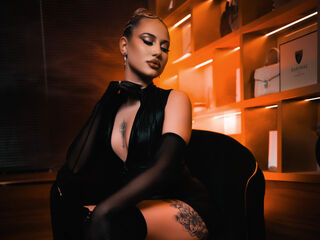 adult cam chat room ChloeGracey