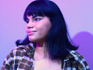 camwhore nude ChloyWallace