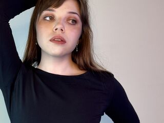 naughty cam girl ChrissyHolgerson