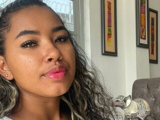 camgirl picture CinnaPasiony