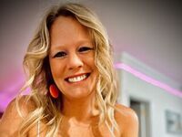 naked camgirl ColoradoWildWife