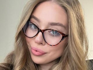 girl webcam DianeWhitly