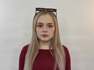 cam girl photo DonellaAutobee