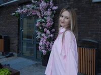 naked girl with webcam masturbating with sextoy DrucillaFlanagan