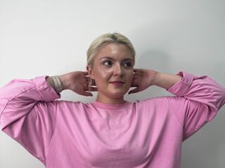 adult cam show EasterHiett