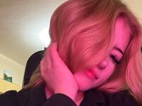 camgirl fingering shaved pussy EdithBiglow