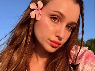 chat room live show ElisaHeathe