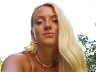 nude webcam girl picture Eliteandiscrete