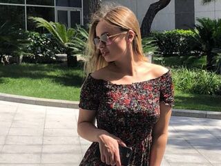 chatroom sex EmileeBeyale